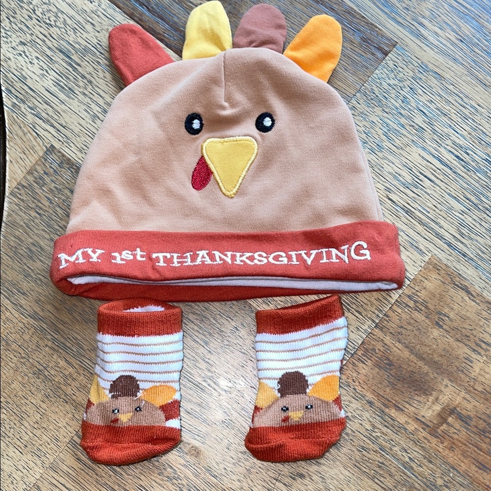3 for $15 - Thanksgiving Turkey Hat and Socks Set for Baby